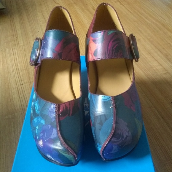 John Fluevog Shoes - John Fluevog Leader